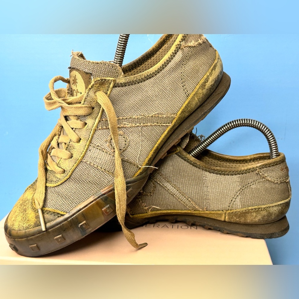 The art Company- Nylon Multi-Color Lace up Sneakers